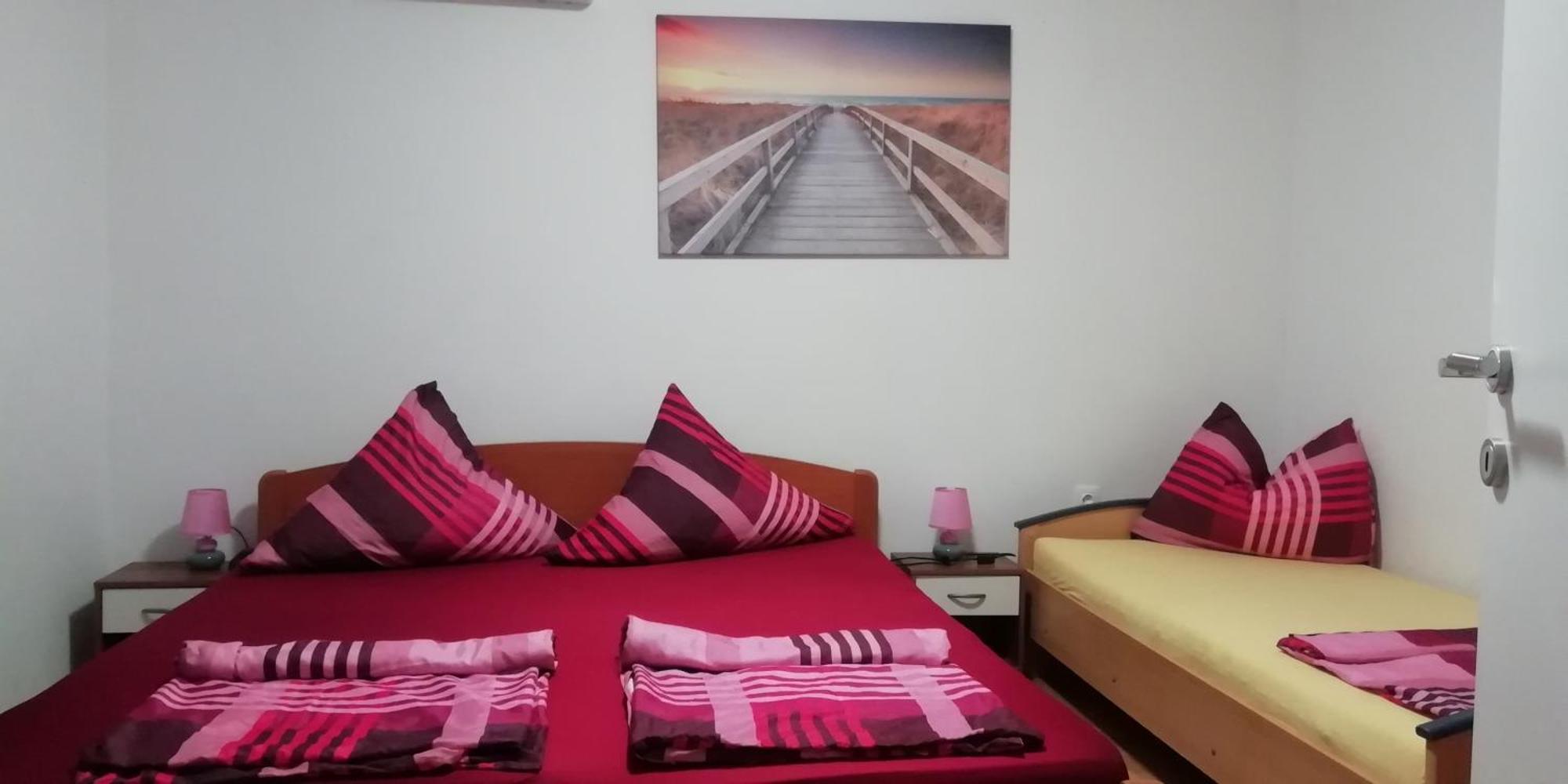 Apartmani Kod Rade Pakoštane Esterno foto
