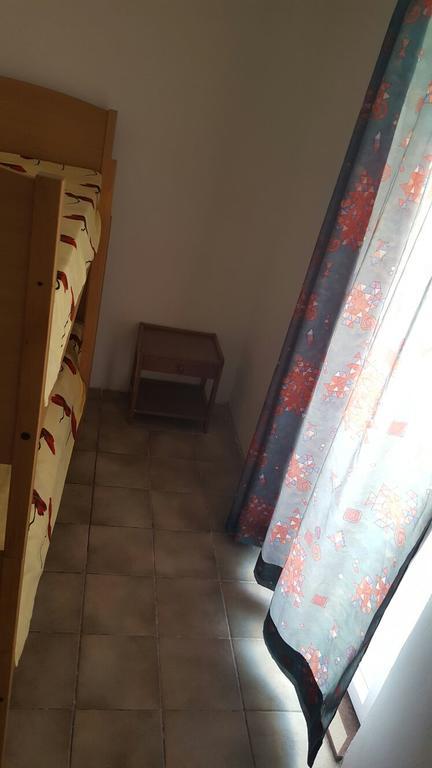 Apartmani Kod Rade Pakoštane Esterno foto